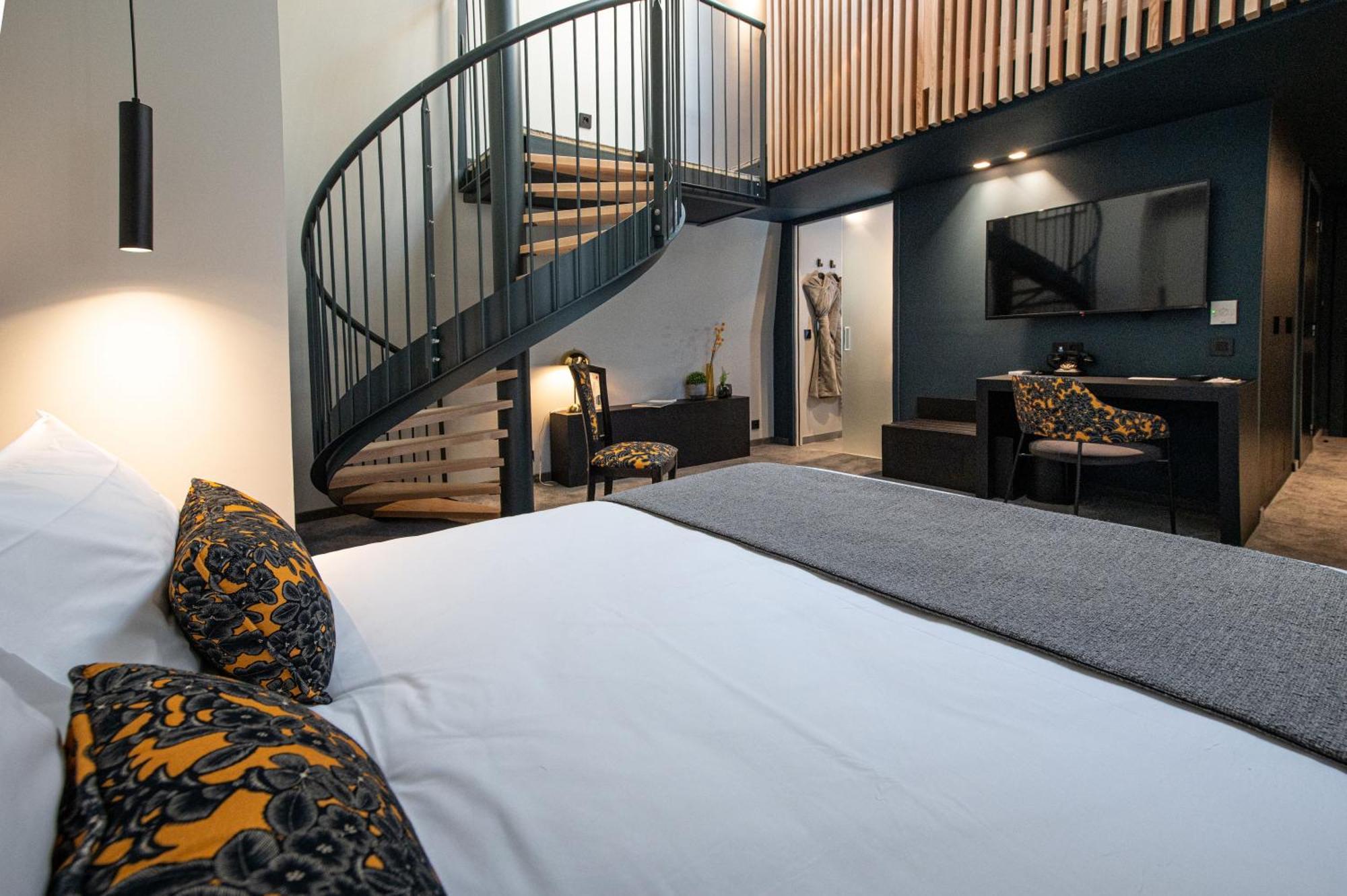 Best Western Premier Le Chapitre Hotel And Spa Remiremont Exteriör bild