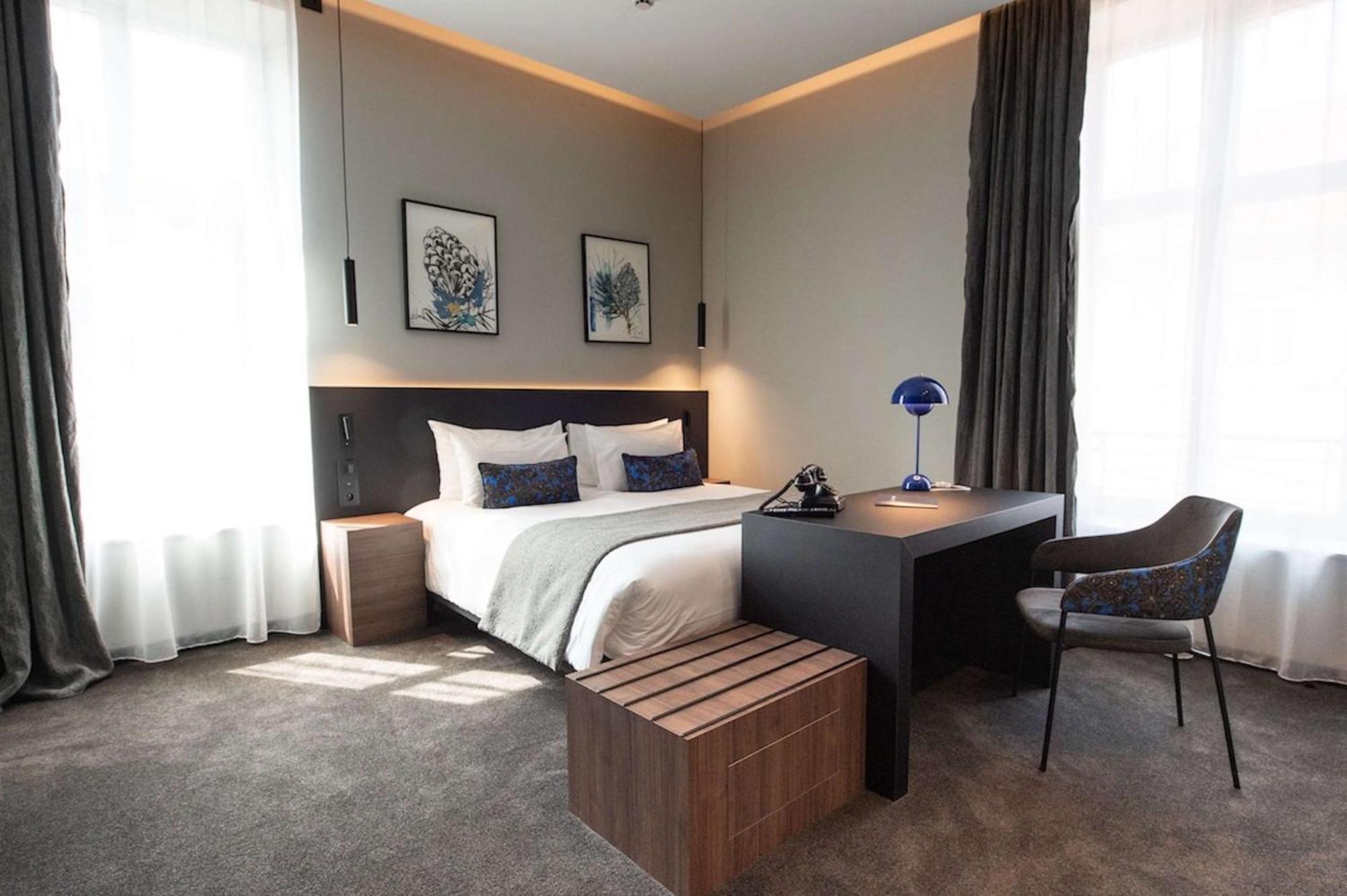 Best Western Premier Le Chapitre Hotel And Spa Remiremont Exteriör bild