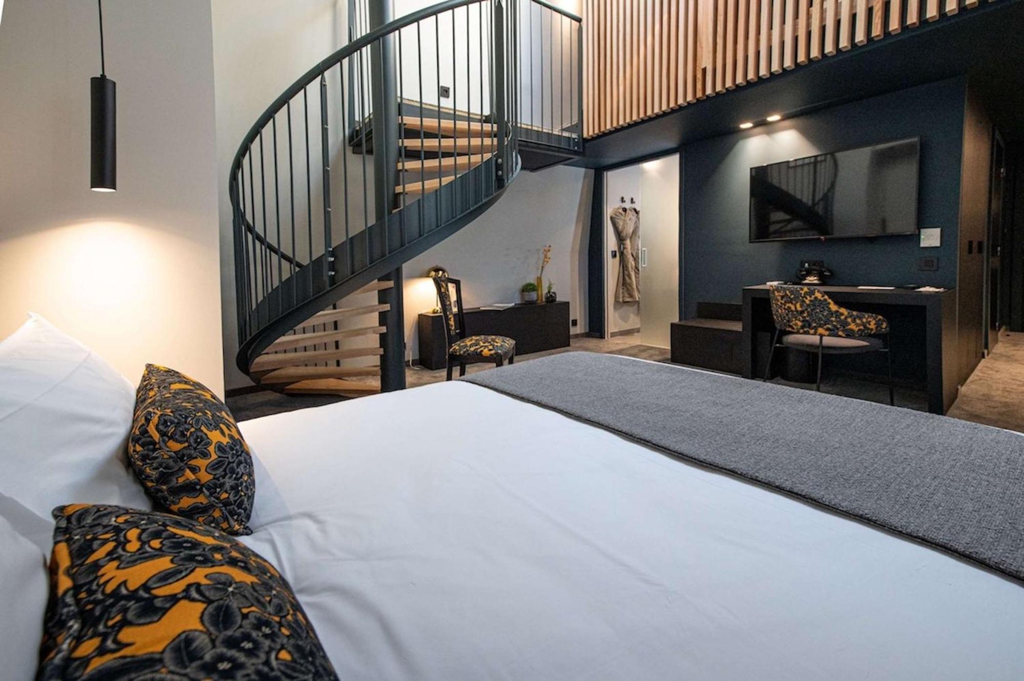 Best Western Premier Le Chapitre Hotel And Spa Remiremont Exteriör bild