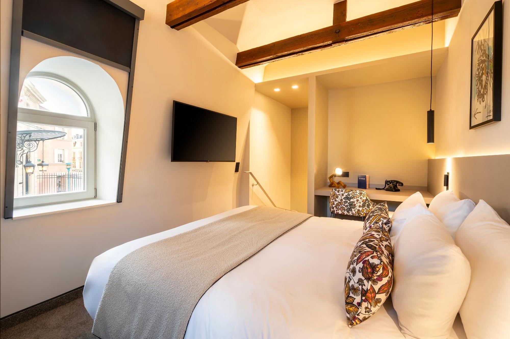Best Western Premier Le Chapitre Hotel And Spa Remiremont Exteriör bild
