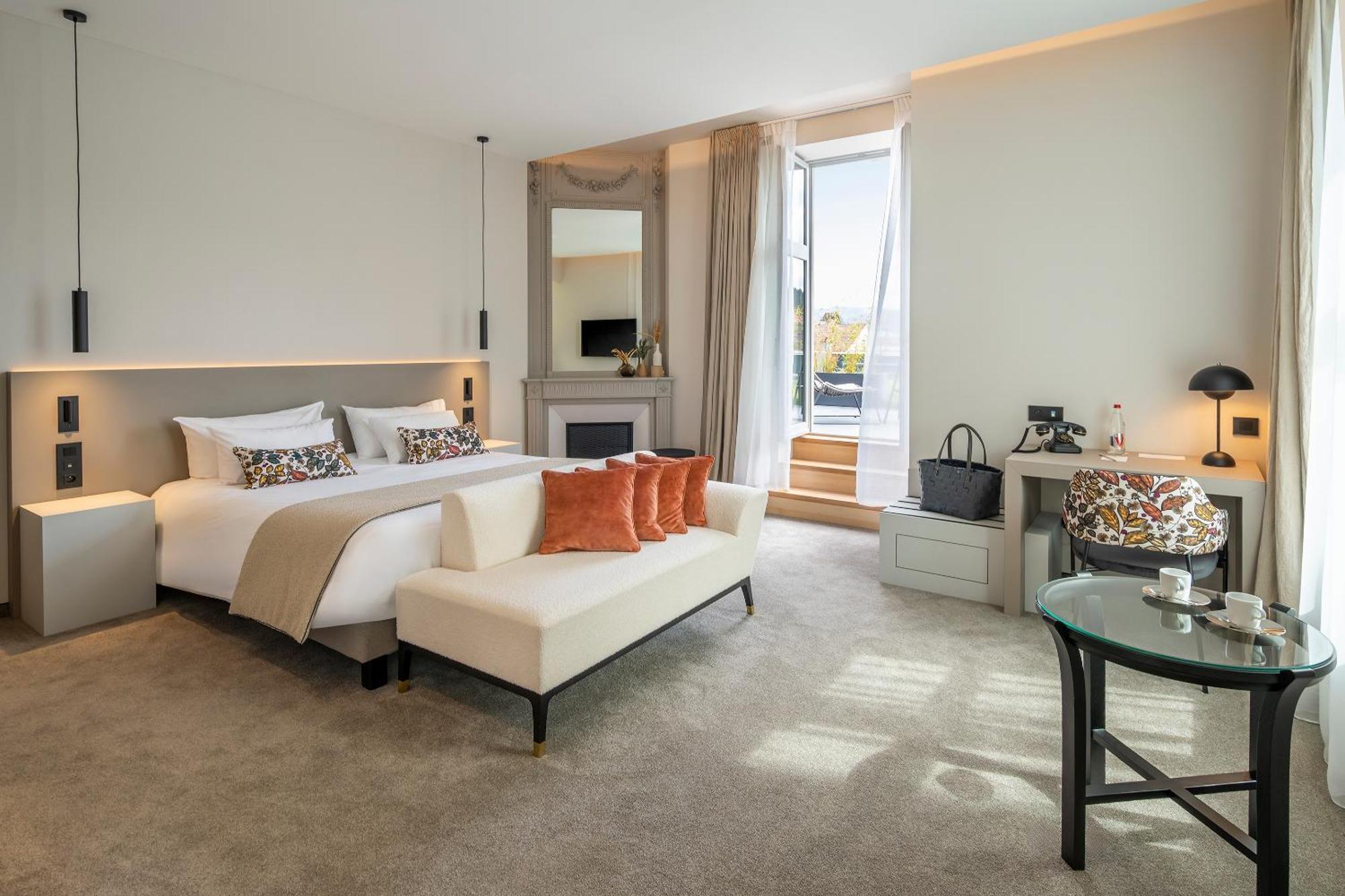 Best Western Premier Le Chapitre Hotel And Spa Remiremont Exteriör bild